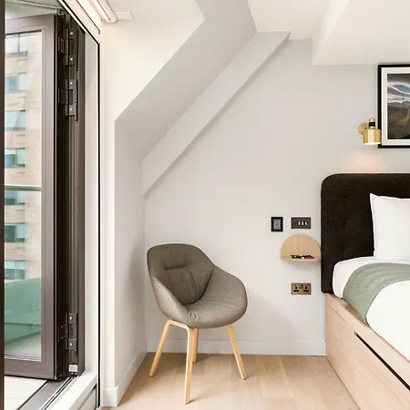 Wilde Porto, Clerigos 4* 波尔图
