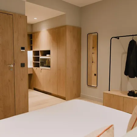 Wilde Porto, Clerigos Hotel