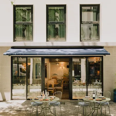 Wilde Porto, Clerigos 4* Porto