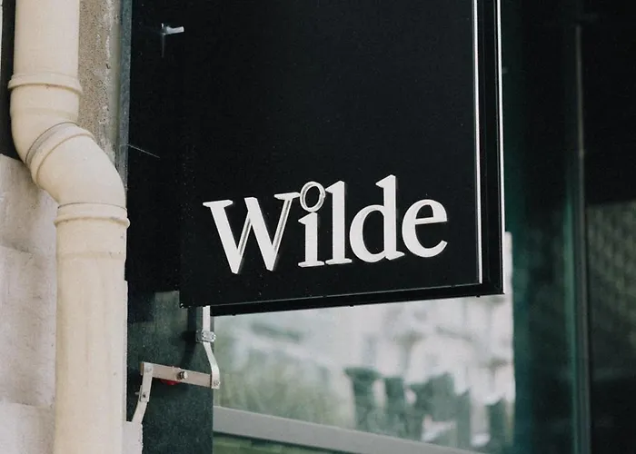 Wilde Porto, Clerigos Отель *