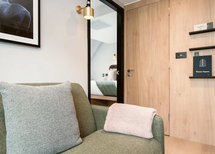 Wilde Porto, Clerigos 4*