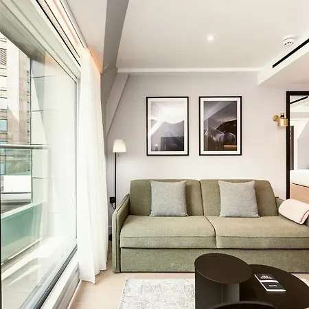 Wilde Porto, Clerigos 4* Porto