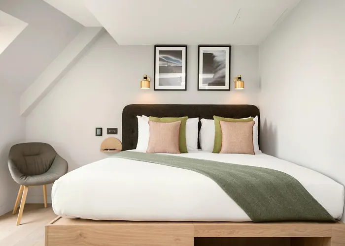 Hotel Wilde Porto, Clerigos 4*